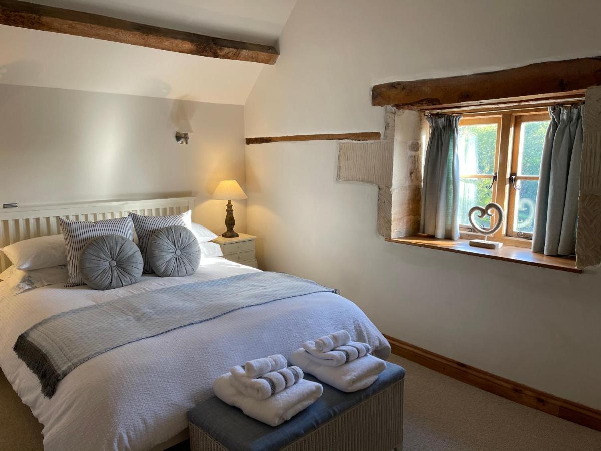 The Cider Barn - Spacious First Floor Apartment Set Within Barn Conversion Cheltenham Buitenkant foto